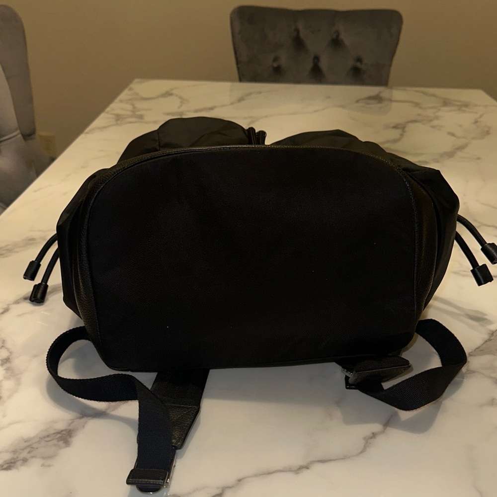 Burberry Charcoal Nylon Baby Backpack+changing mat. Original box & dust cover.⭐️ - Picture 9 of 11